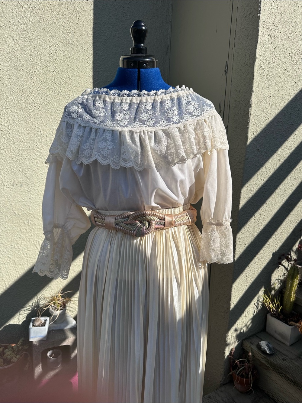 Vintage 80’s Victorian Lace Ruffle Blouse in Cream
